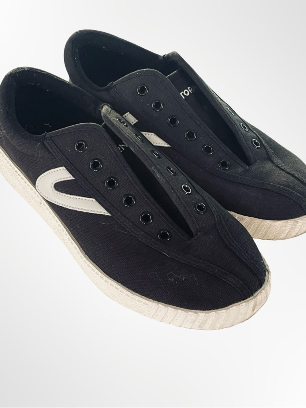 Tretorn Black Canvas Slip-On Sneakers w. White Side Chevron